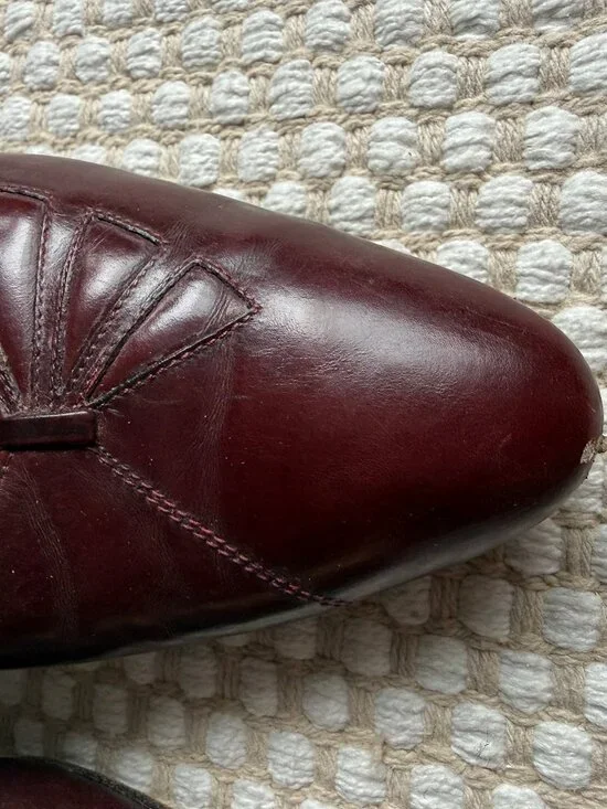 Salvatore Ferragamo | Vintage Burgundy Brown Slingback Heels - Picture 2 of 13